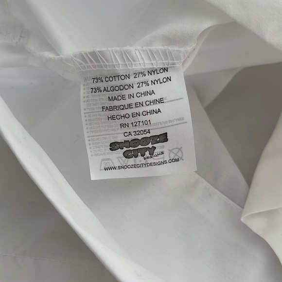 Snooze City king eye lash pillow cases (2) 31” by 18” - Picture 4 of 4